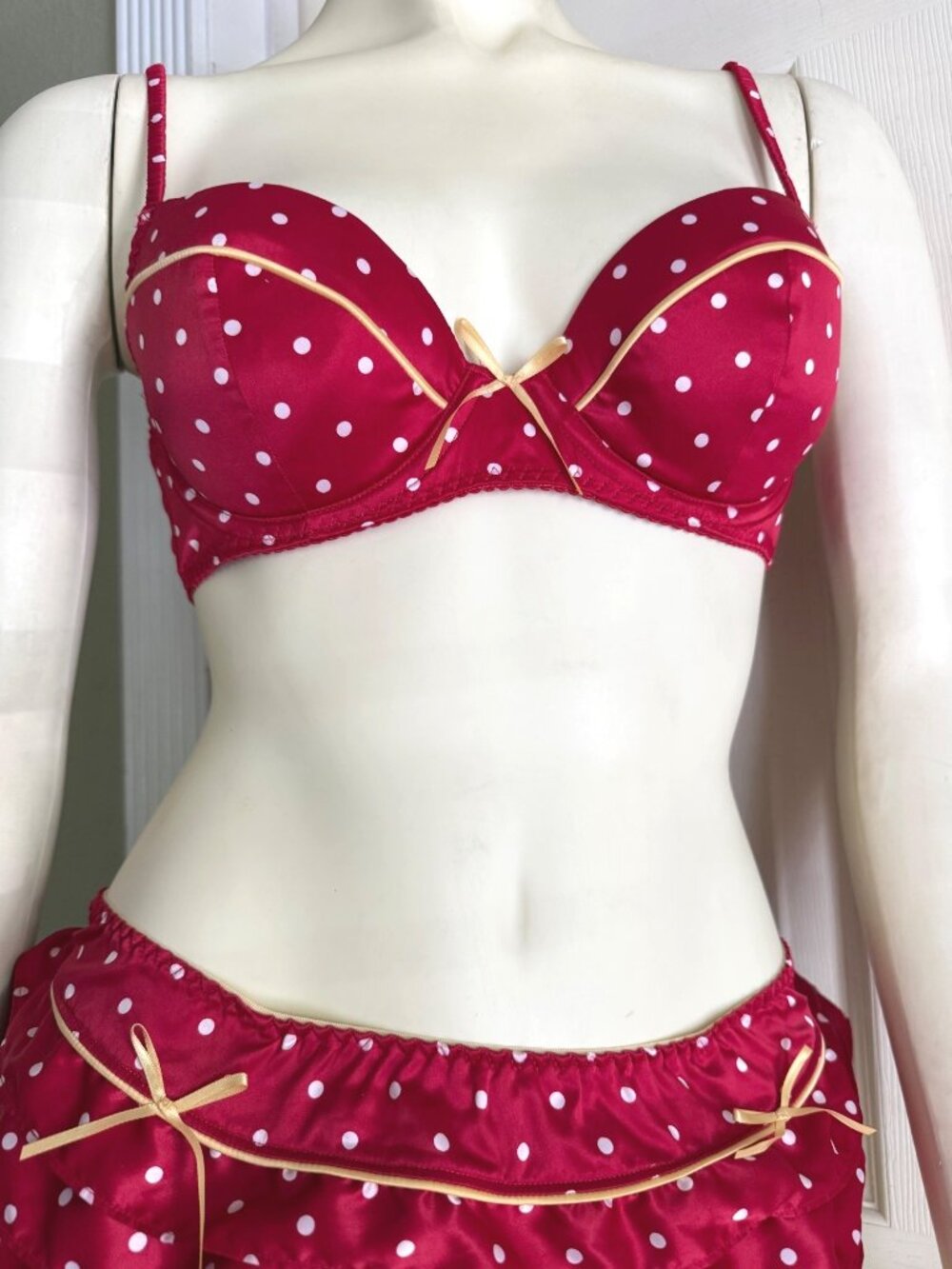 Size 34C/M Victoria's Secret Sexy Little Things red polka dot teddy lingerie Y2 - Picture 7 of 16